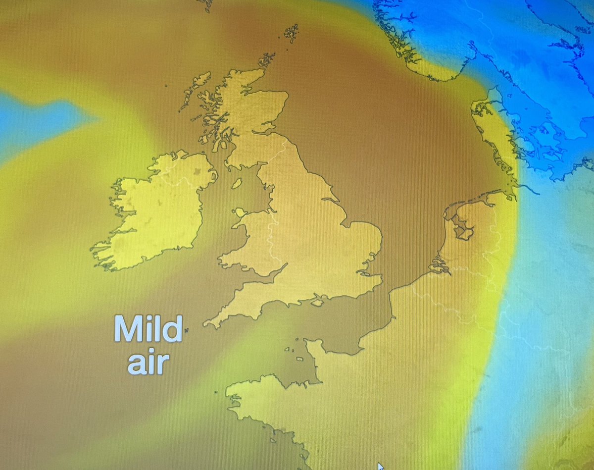 ☔️ Fed up of the rain? Make the most of Friday! Welcome, warmer weather to end the week, with some sunshine… just briefly, anyway.☀️