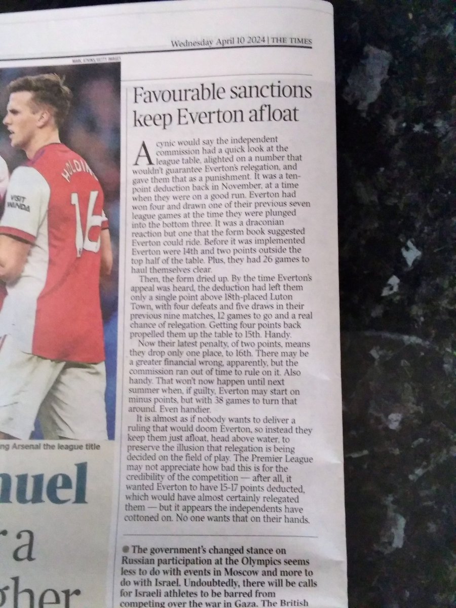 Martin Samuel in his column in The Times yesterday. Yes, I agree. It would appear they're doing all they can to keep Everton in the Premier League at the expense of @LutonTown and others.