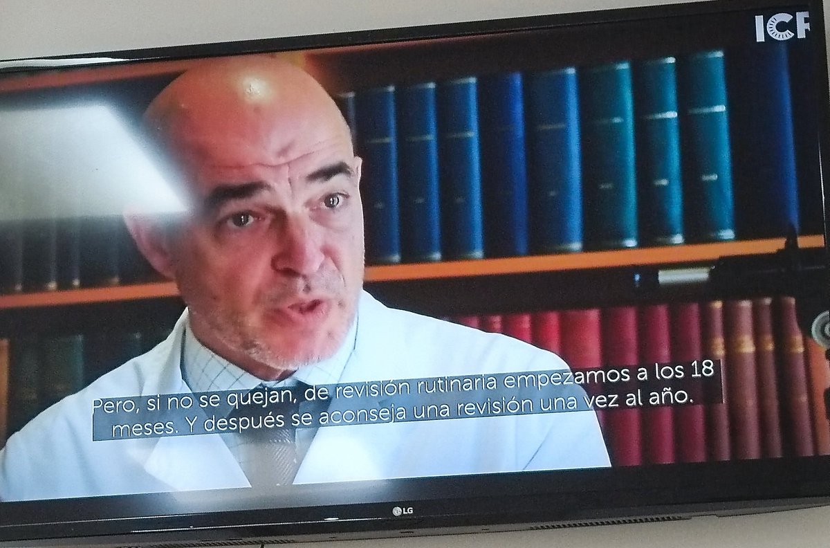 En la sala de espera del @ICRcat👍 he constatado una de las ventajas a favor de los #subtítulos que siempre destaco: el televisor en silencio y la #info a disposición de quienes esperan. No son sólo útiles para las personas sordas usuarias o no de #implantecoclear @federacionaice