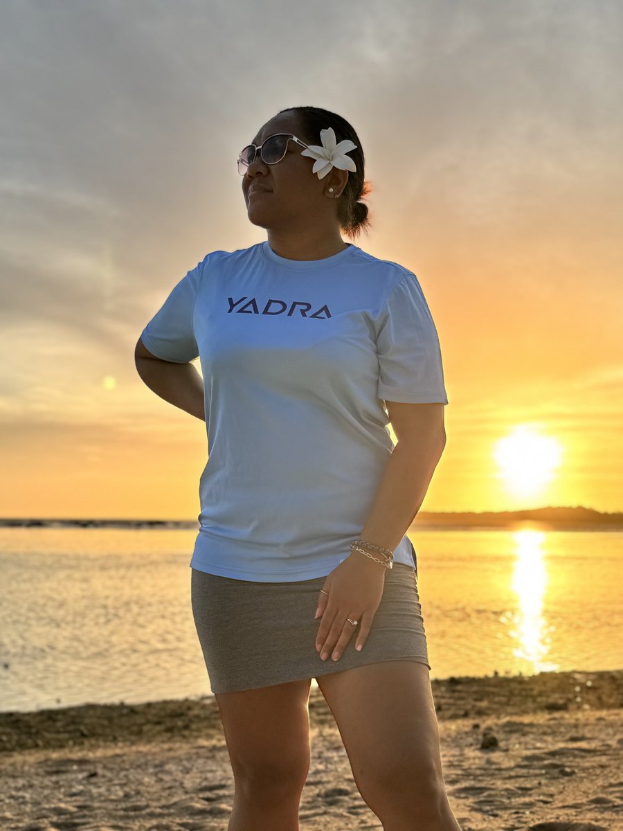 Y A D R A

Oh how I’ve missed beautiful sunsets🫣⛅️💛

#yadrafiji #stayyadra #yadratiko #fijiislands #fijimade #lovelife #gratitude #fynetings #islandgirl #islandlife