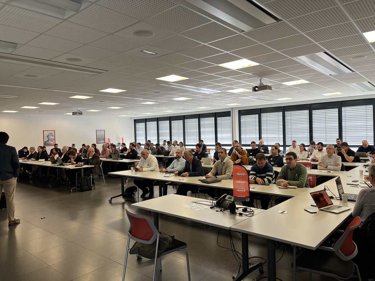 KUHN France tweet media