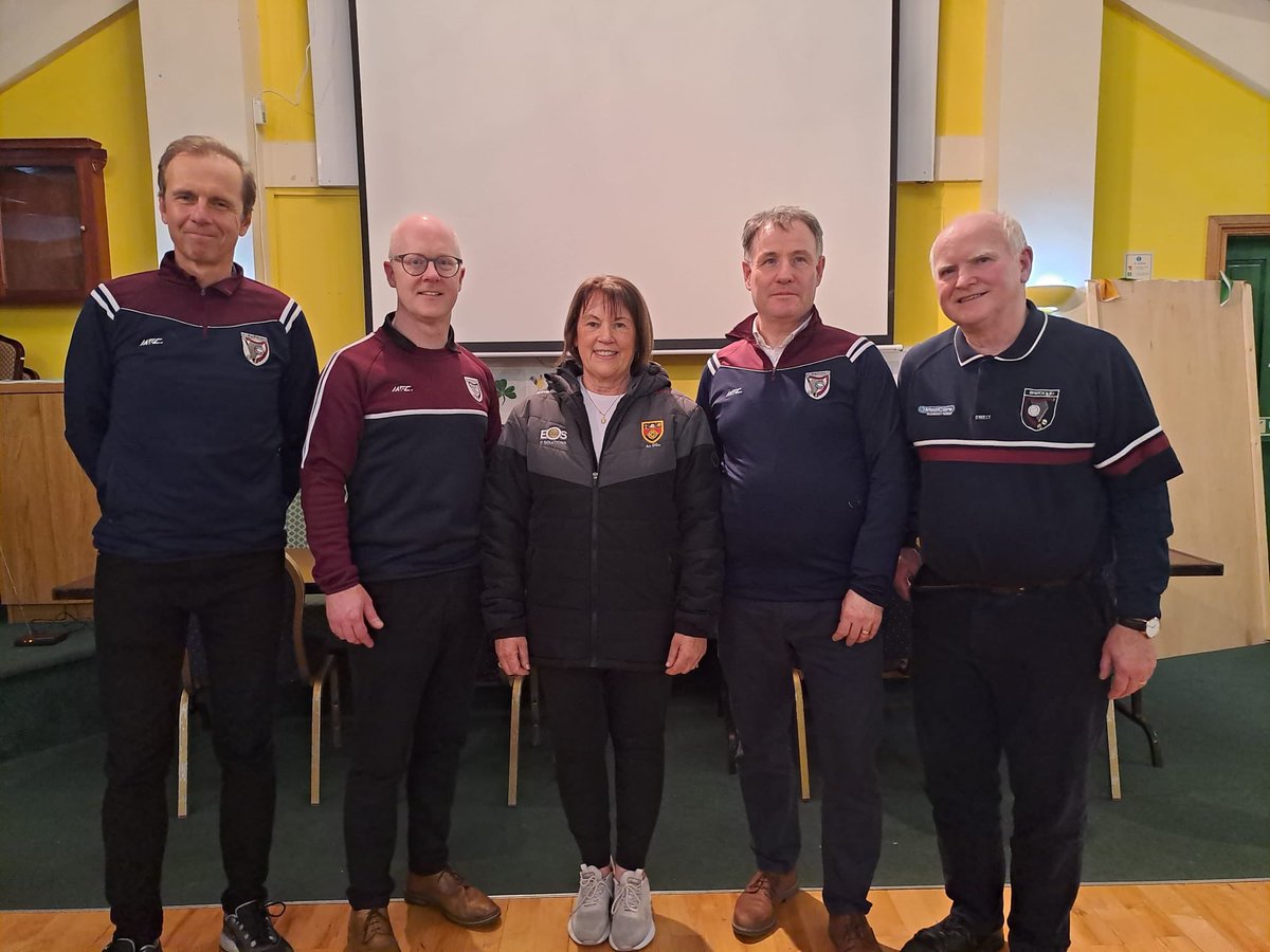 Bredagh secured the Down Quiz title once again at Liatroim last night, emerging as the top team among 12 competing clubs. They are now set to represent Down at the Ulster final in Rosslea on April 27th. Congratulations! 📸 Paul, Jack, Maureen County Vice-Chair, Ciarán & Frank