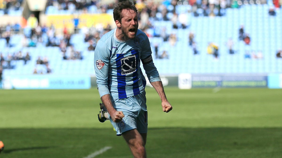 On this day 2015 a Jim O'Brien goal gave City the points in a 1-0 win over Colchester at the ricoh, att 8,933 Burge, Willis, Pennington, Johnson, Stokes, Ward, Fleck, Barton (Phillips 72), O'Brien (Odelusi 77), Proschwitz (Maddison 67), Nouble. youtube.com/watch?v=QDpP0F…