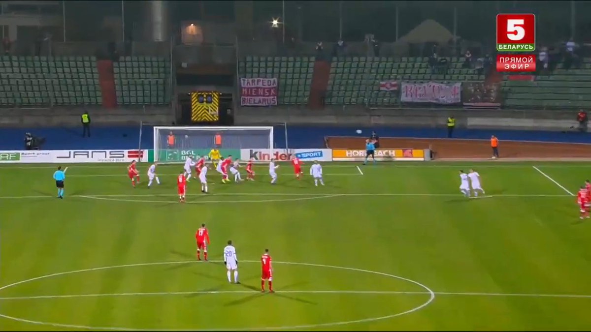 🔴⚪️ Luxembourg v Belarus, 2018. Alongside club flags, you can clearly see the white-red-white flag flown by Belarusian Ultras, activists and protestors. This act of protests is heavily politicised, with proponents of this flag often arrested. Find out why in Episode 44 -…