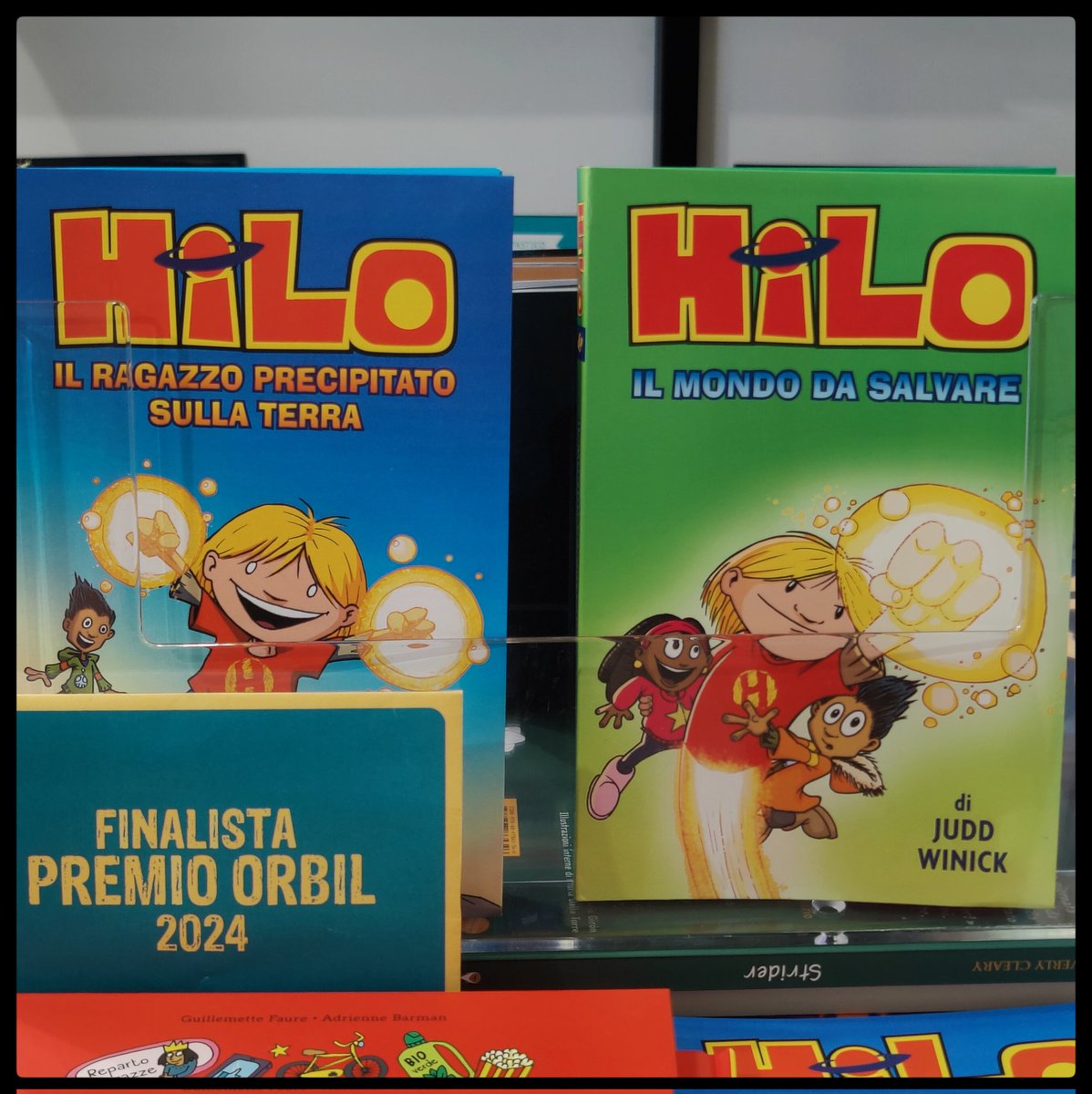 🤫 Di soppiatto... in anteprima assoluta, durante l'ultimo giorno della #BCBF2024 è arrivato il nuovo episodio di #Hilo ! ❤️