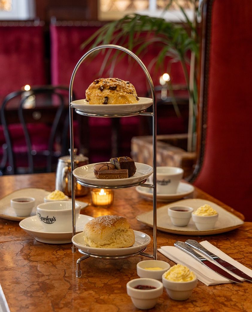 Cream Tea for two! 🫖 🧁  Bewley’s buttermilk scones served with clotted cream, seasonal preserve, petits fours and tea. The perfect way to while away an afternoon ✨⁠
⁠
#BewleysGraftonStreet #CreamTea #TeaTime #GraftonStreet #DublinCafe