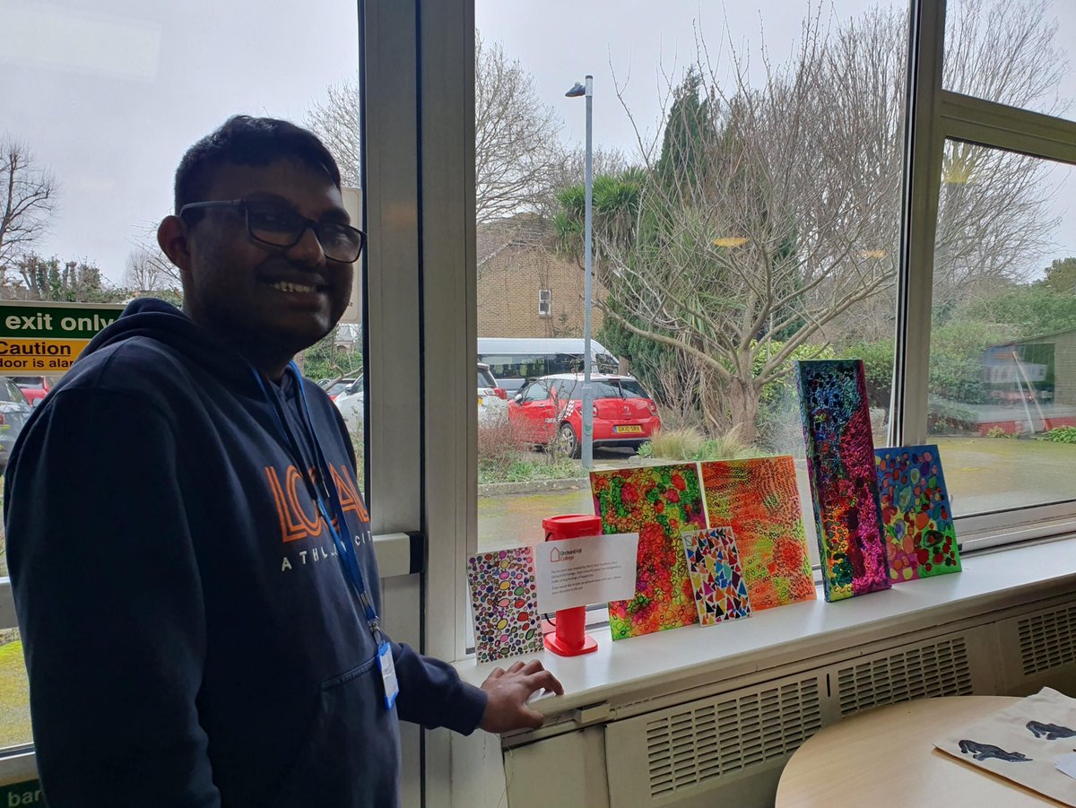 Our students in Sutton have been creating and selling some beautiful artwork. Each colourful piece of art has been created to evoke feelings of happiness. Thank you to @suttonvision for selling the artwork.