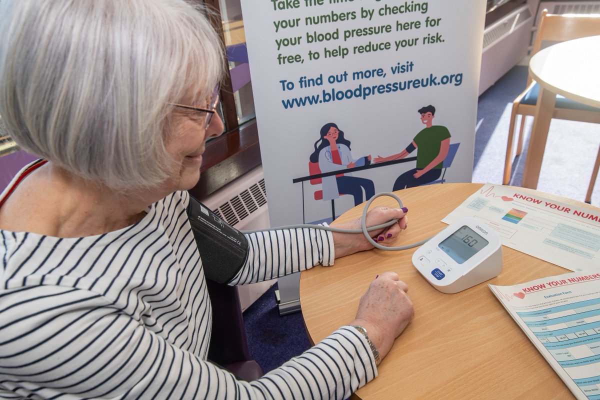 Visitors to Whitby Library can now check their heart health at a new blood pressure monitoring station in the library. The library is offering a walk-in blood pressure point which could alleviate the pressures on doctor’s surgeries. Read more at northyorks.gov.uk/news/2024/libr…