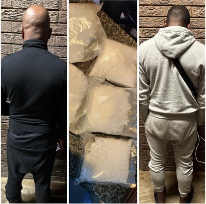 Two Drug Dealers, a 48-year-old Nigerian Drug Lord and a 43-year-old South African found in possession of drugs worth R800,000 are set to appear in court after their arrest on Monday at Johannesburg’s Houghton 5-Star Hotel. Full Story: newspanther.co.za/two-suspected-…