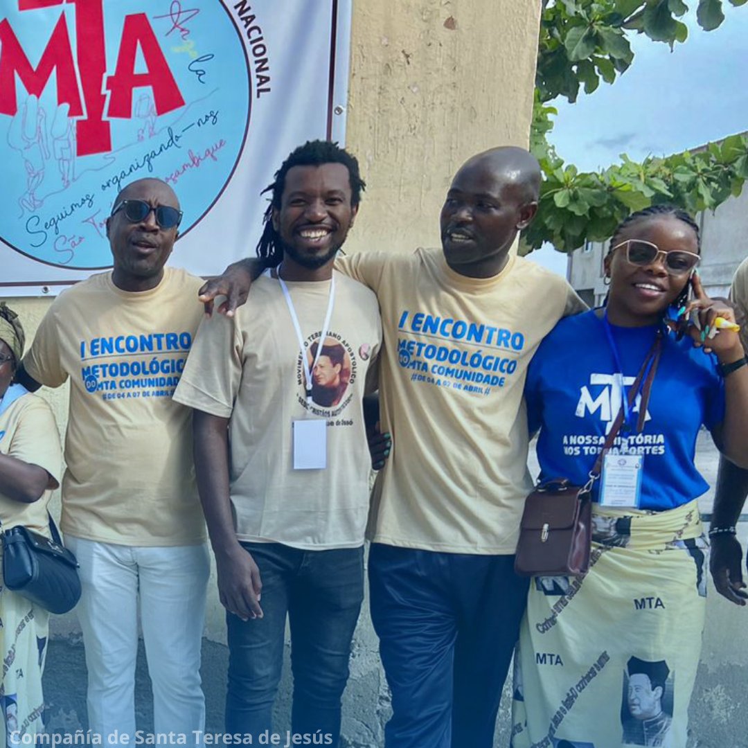 Este pasado fin de semana tuvo lugar el primer encuentro pedagógico del MTA en Angola y São Tomé. 🌍 Más de 100 personas se reunieron para trabajar por despertar en el corazón del prójimo la sed de Dios.

➡️i.mtr.cool/oijikfwmtp
#MTA #encuentroteresiano #FamiliaTeresiana
