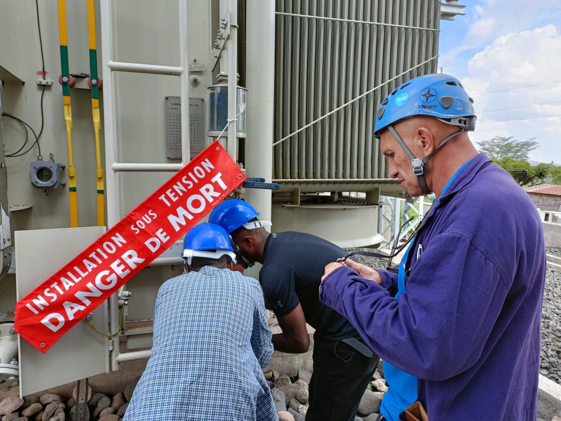 ⚡@AFD_en is financing a 12-month technical cooperation between @RTE_Intl & @EEPethiopia to strengthen EEP's transformer maintenance capacity. By the end of 2024, EEP aims to apply RTE's maintenance guidelines to inspect the 400 transformers throughout its electricity network.