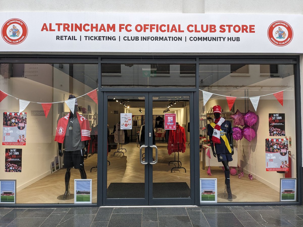 altrinchamfc's tweet photo. 🛍️ Our George Street hub in the @stamfordquarter is OPEN from 𝟏𝟎𝐚𝐦 𝐭𝐨 𝟒𝐩𝐦 today, with a wide range of Alty merch available for you to buy 🛒
Added bonus, the @AFC_Comm_Sports #ExtraTimeHub is on today!
Join us for a ☕️➕🗣️ from 𝟭𝟭𝗮𝗺-𝟭𝗽𝗺. https://t.co/3aH3HjGn9W