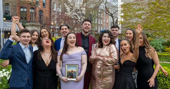 Limerick Voice named newspaper of the year at National Student Media Awards UL student newspaper claims title at SMEDIA Awards in poignant year So incredibly proud of our journalism students who received 16 SMEDIA nominations irishtimes.com/ireland/2024/0… #StudyatUL #Journalism