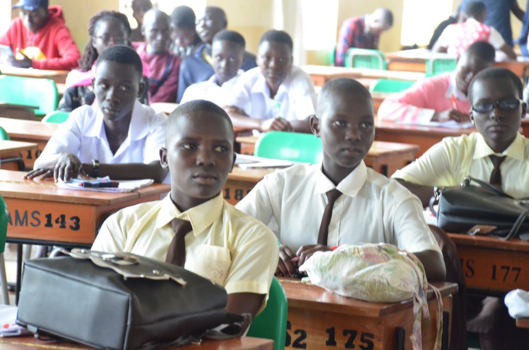 #THROWBACKTHURSDAY Reflecting on an incredible collaboration with @unsaugofficial in August 2022 during the first edition of the #UgandaNationalSecondarySchoolDebateChampionships 🗣️ We joined forces to raise awareness about the #SDGs, inspiring youth to localize and achieve