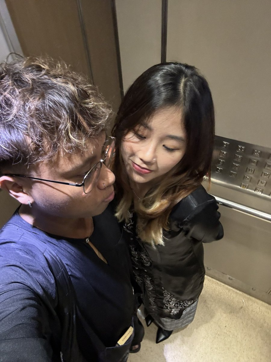 dropped my nose stud the next day … 😪