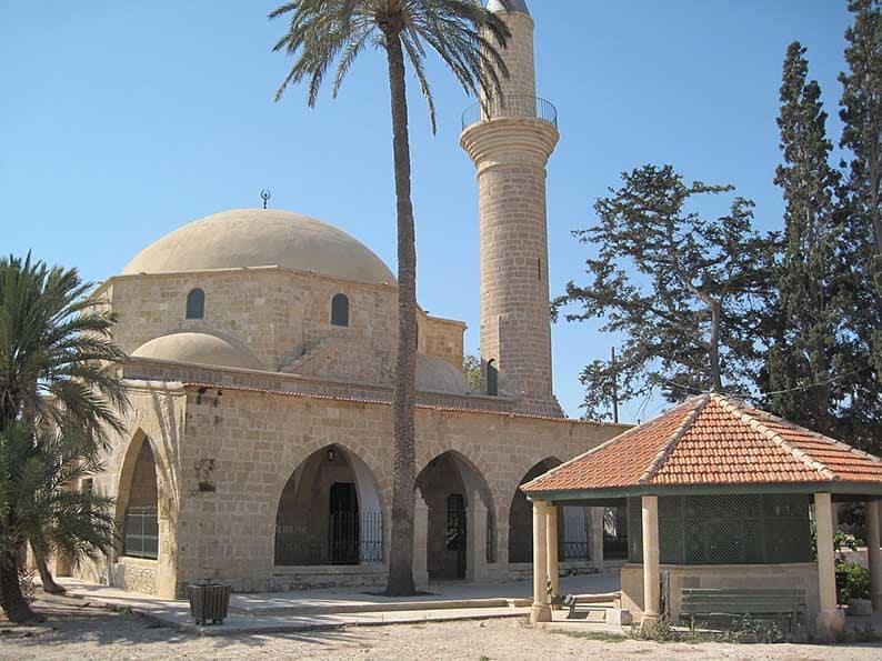 Hala Sultan Tekkesi closed due to Eid pilgrimage | Cyprus Mail cyprus-mail.com/2024/04/11/hal…