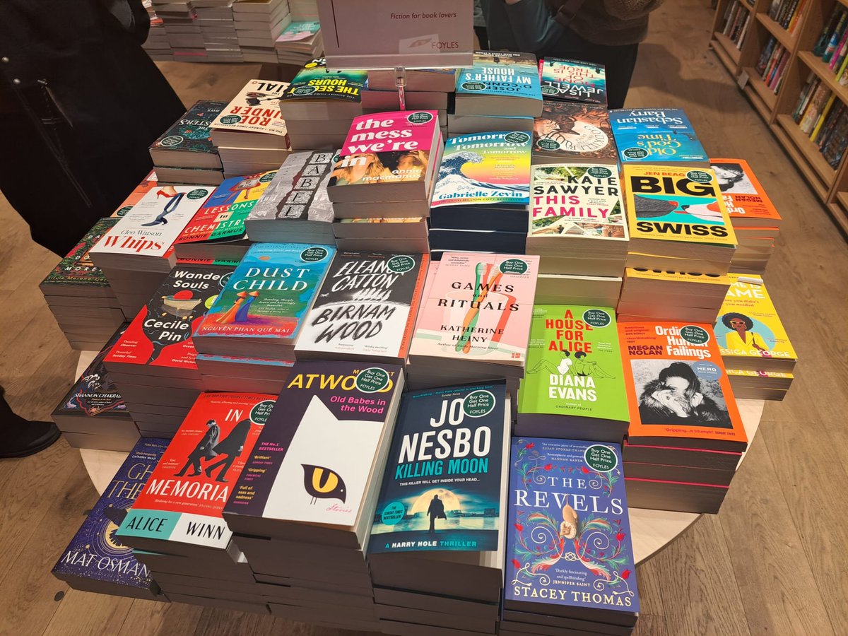 The Revels paperback looking GORGEOUS on the Foyles Waterloo table last night @Staceyv_Thomas @HQstories