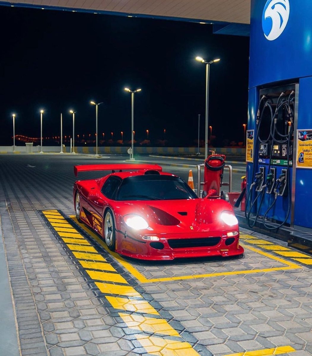 #Ferrari F50 GT

Ready for...#FillUpFriday⛽⛽⛽
