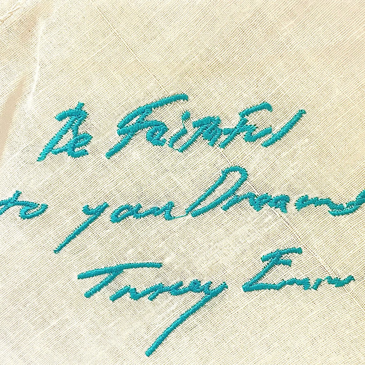 🪡 ‘Be Faithful To Your Dreams’ Art you can carry in your pocket - we love this piece by #TraceyEmin! Emin uses a wide variety of media including #embroidery like this piece in: Living With Art: An extraordinary collection from an ordinary home […]
