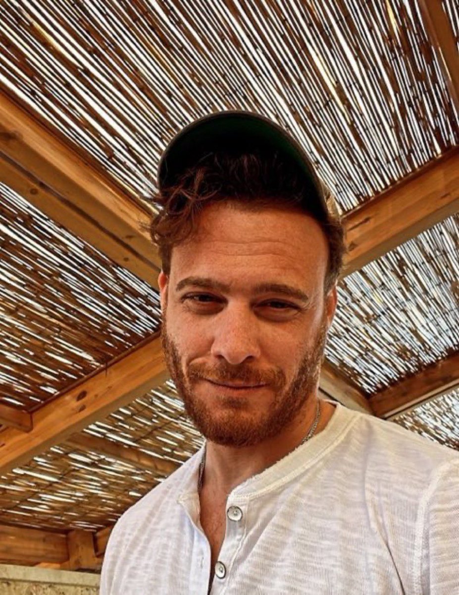 Feliz jueves!!!!!❤️ Deseando a este proyecto precioso solo lo mejor 🍀🍀🍀 Y para las haters envidiosas y podridas solo les queda aguantar y que rabien 🤣😂 #KeremBürsin #MaviMağara