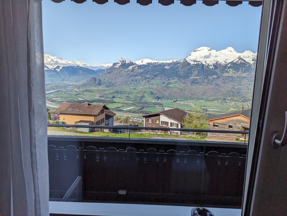 Good morning from my stunning hotel in Liechtenstein 🇱🇮!
