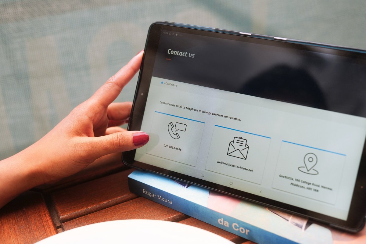 Do you need more hours in the day? 
Do you manage your own payroll?
If yes, we can help you.
#CharterhouseAccountants provide an outsourced #payroll solution that will save you time and ensure you are meeting all the latest legislative requirements .
buff.ly/3xuAWKX