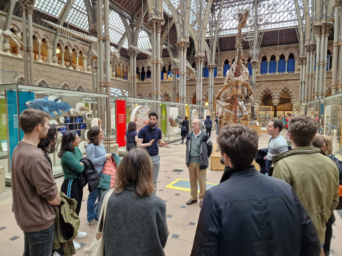 Last Sunday, the #Oxford 🍏#SRUKers enjoyed a great day visiting the beautiful 🏛️🦴 @morethanadodo by the hands of Dr Ricardo Pérez-de la Fuente!🫶 🫵Do not miss our next events!