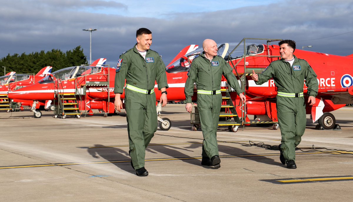 rafredarrows tweet picture