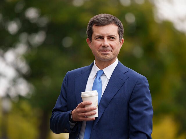 Let me hear him say that in Southeast, D.C. ~ ~ Buttigieg downplays D.C. crime rate, says he can ‘Safely Walk’ his dog trib.al/fiSir6A
