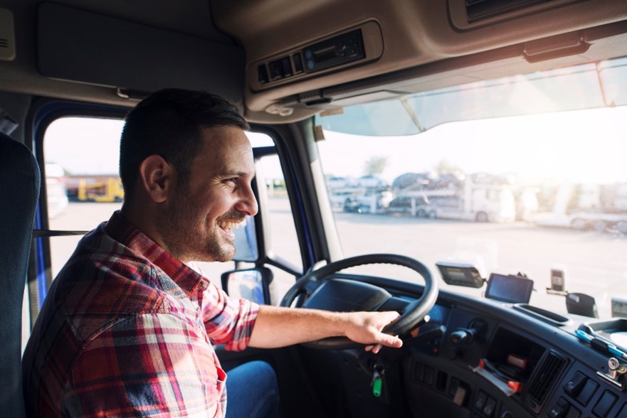 There’s a few things businesses need to keep in mind when engaging owner drivers or forestry contractors. We have information on our website translated into 8 different languages to help you understand your obligations. vic.gov.au/transport-and-…