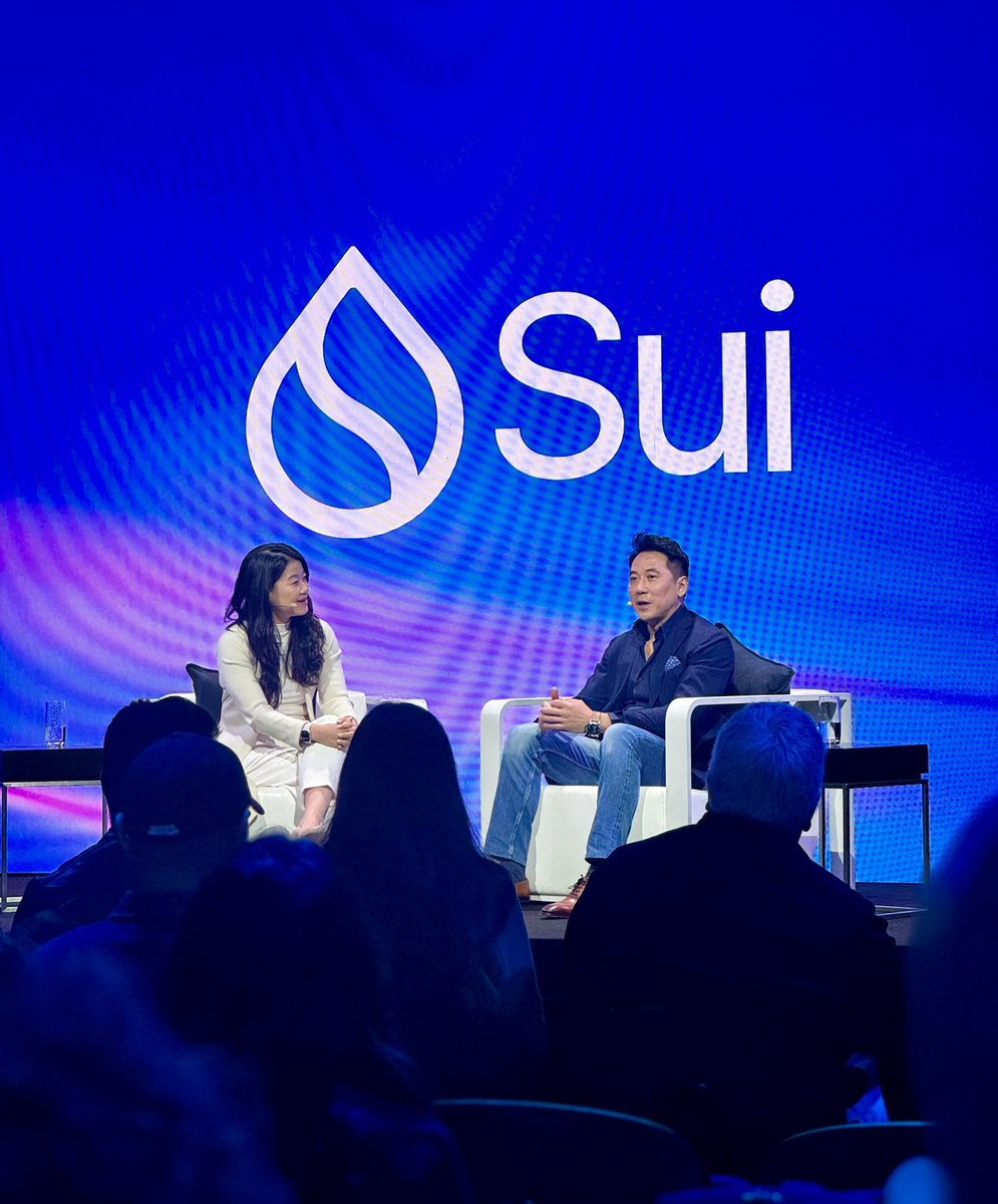 SuiNetwork's tweet photo. To talk about Sui's first native, non-wrapped stablecoin, FDUSD, @FDLabsHQ's @vchok is on stage at #SuiBasecamp to dive into what it will mean for the network. https://t.co/gE657bkfpC