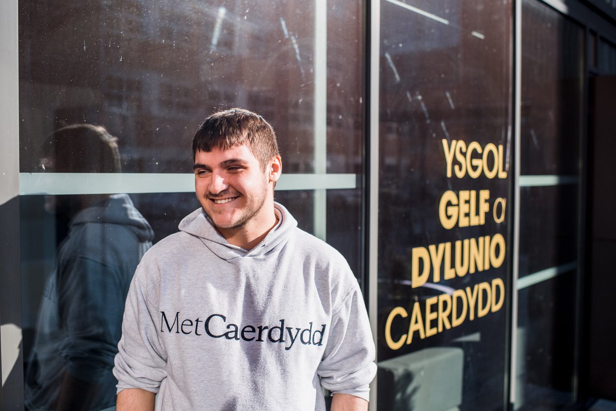 Did you know that Cardiff Met implements @ComyGymraeg's Welsh Language Standards across the University to provide the best possible service to its staff, students and the public? Our most recent Welsh Language Standards Monitoring Report is available now: bit.ly/3xrsYCm