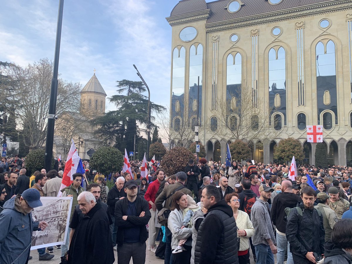 Despite the ongoing Political Terror by multiple Political Entities, and Daily threats,went to April 9 rally! NoToRussianLaw! @netgazeti @CivilGe @Publika_ge @mdfgeo @hrw @LinkeviciusL @SwedeninGE @NorwayMFA @eu_near @LithuaniaMFA @tagesschau @euronews #NotoHumanterror…