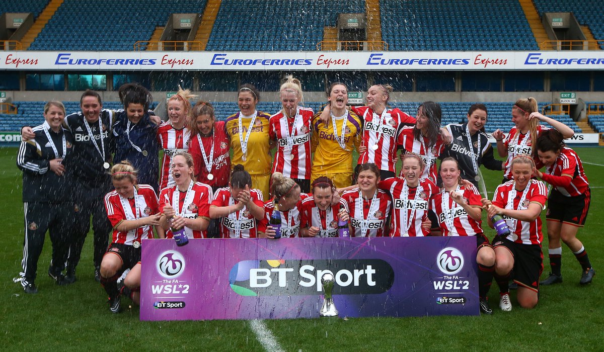 10 years on... the first @BarclaysWC winners! 🏆 #SAFCWomen