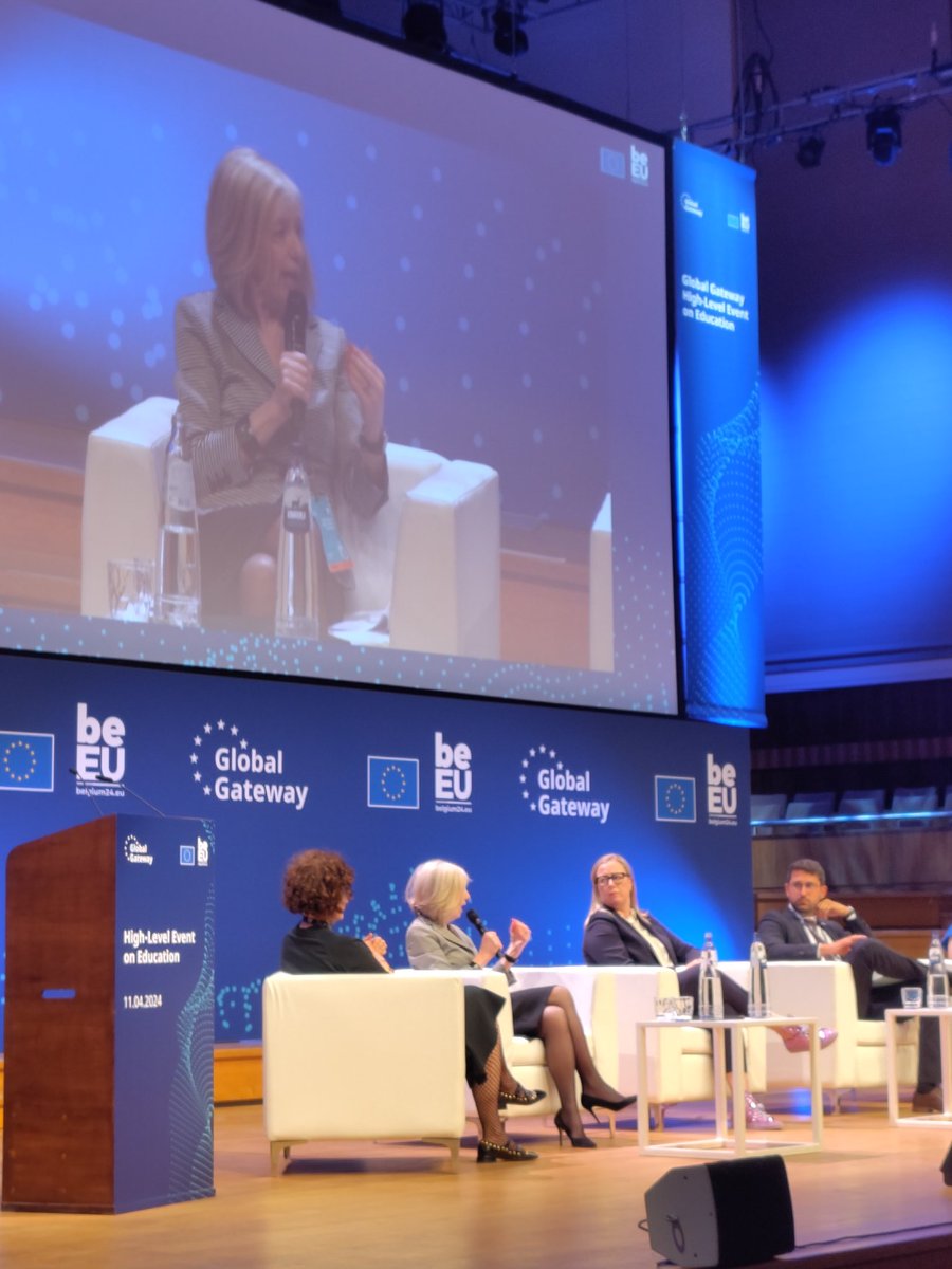 A call for a long-term and fully funded national teacher recruitment strategy, and improvements in working conditions and support for teachers from @UNESCO @SteGiannini #SDG4 #GlobalGateway