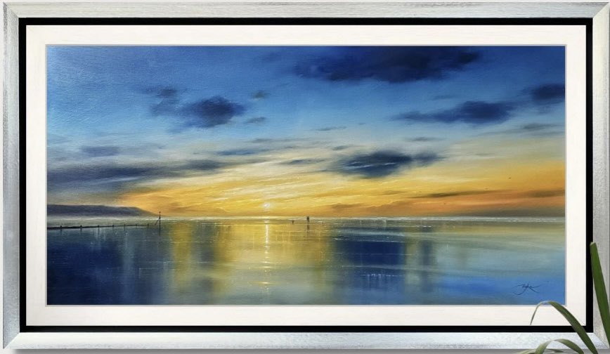 We are excited to introduce Ben Payne’s inaugural Studio Edition collection. This exclusive release features three exquisite hand-embellished oil prints, each intricately depicting serene and picturesque coastal landscapes. hartgalleries.co.uk/artists/ben-pa… #seascapes #stunning #art