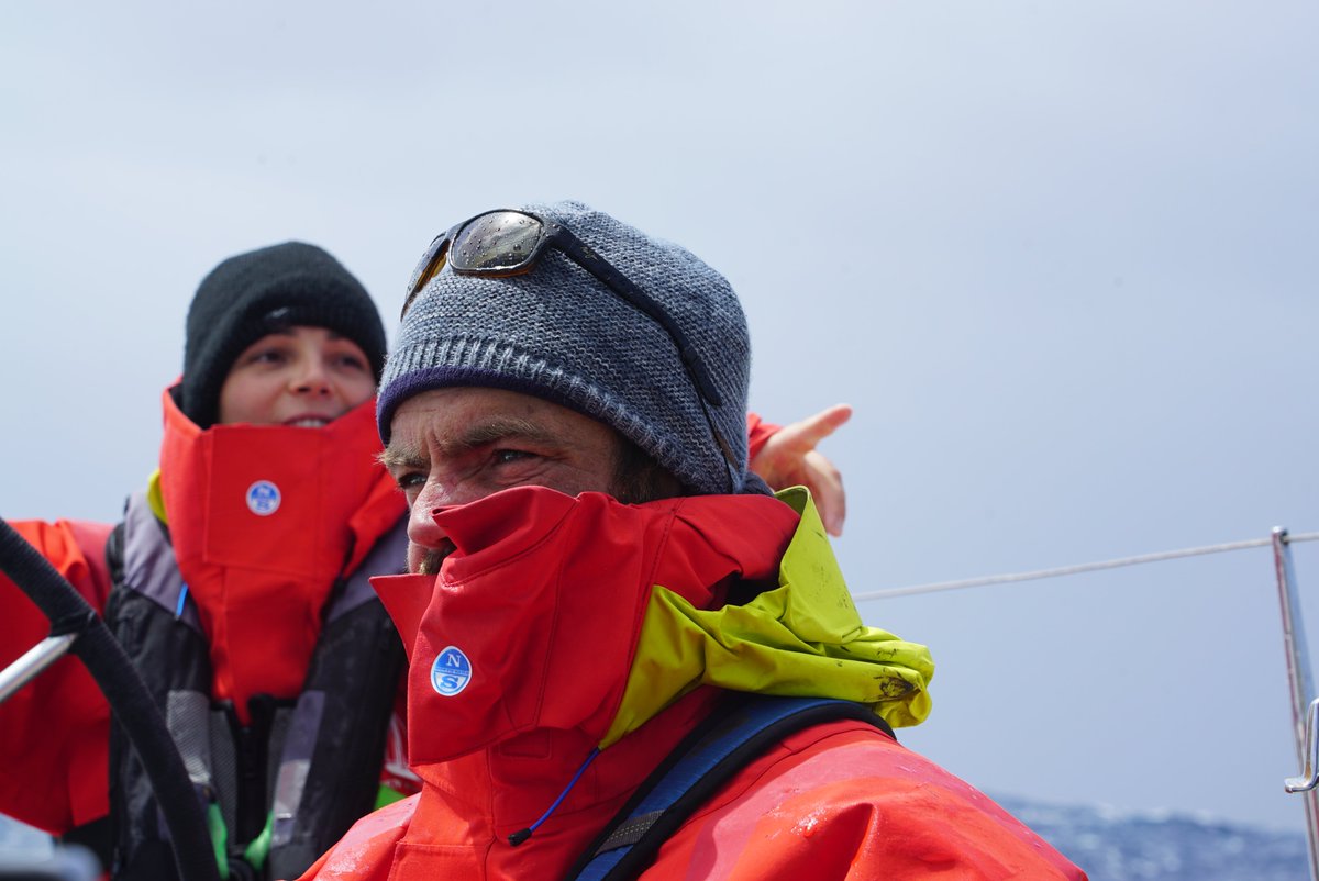 Cette nuit, Pen Duick VI, Marie Tabarly et l'équipage devraient franchir la ligne d'arrivée à Cowes. ⛵️

🌊 Cette étape finale marque la fin d'un incroyable tour du monde, un véritable exploit pour Marie et son équipage.

#OceanGlobeRace