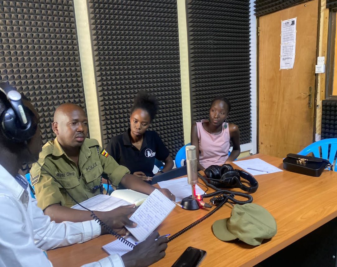 #GenderEquality #DisabilityRights #CommunityEngagement FIDA-Uganda on the Airwaves 📻📻🎶🎶 In partnership with The Uganda Police Force, our Moroto office was on Radio Maria 105.7 FM to address the recent trend of People with Disabilities (PWDs) struggling to access justice and…