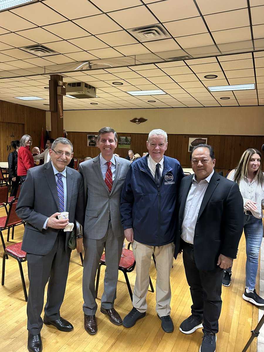 I had the pleasure of attending the Whitestone Republican Club last night hosted by @Stef4NewYork and @CMvpaladino . I was touched to hear the experiences of @HikindDov following the barbaric attack on Oct. 7. I want to thank Dov for his supportive words and support of my