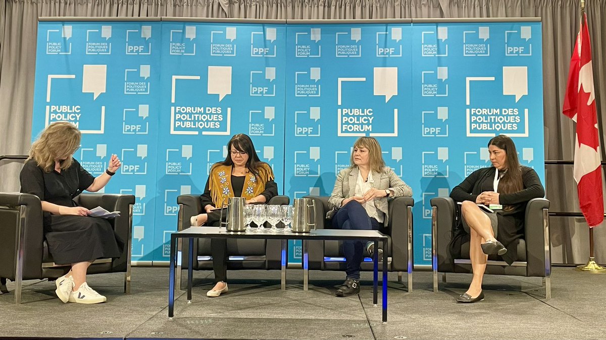 Starting the @ppforumca #CanadaGrowthSummit in the right way with a powerful panel on reconciliation & growth through indigenous ownership: “Our land is our equity” w/ @ChairFNMPC @fnmpc, @jaimie_lickers @cibc, & Penny Favel @HydroOne, w/ @katieefeenan #cdnpoli #cdnecon