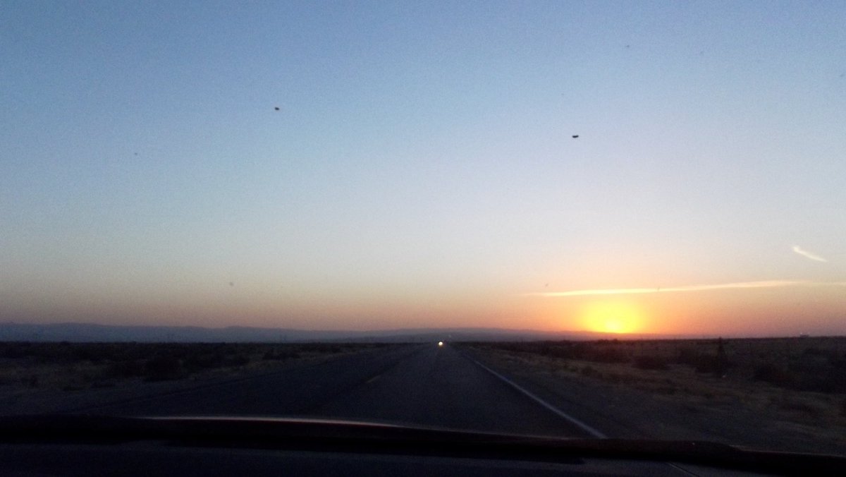 KrysDevine's tweet photo. @CuriousCre4ture Adding my #zeroevidence #ufotwitter #uapx #ufox https://t.co/ocEMKOTqrL