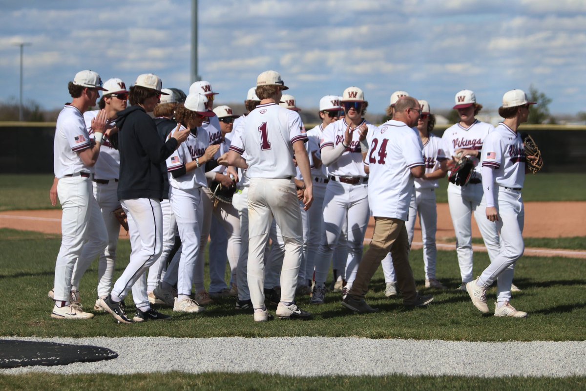 Teacher Appreciation 1st ⚾️ We were fortunate to be able to recognize Dr. Hartman for all he does for our student athletes. 🤟He taught me hard work 💪He pushed me in class. 🫶He supports Student Athletes. 👀 He gave me a lot of confidence in a tough class. @VikingPrideCrew