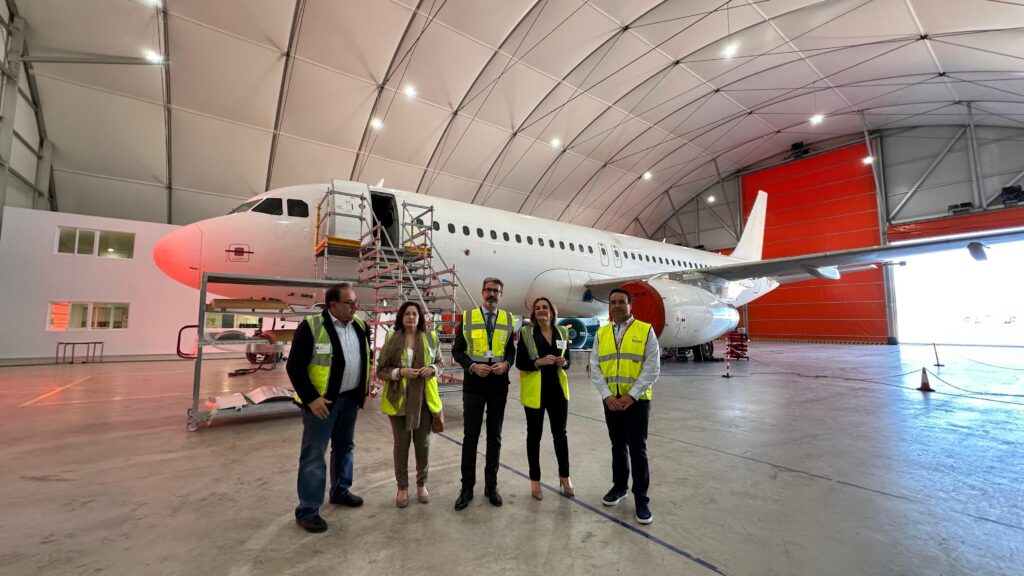 castvirtual's tweet image. El Aeropuerto de Castellón: Impulso Vital para el Turismo Valenciano según Nuria Montes castellonvirtual.es/el-aeropuerto-… a través de @castvirtual @Aerocastello @Turismocastello @VenACastellon @dipcas @GVAturisme