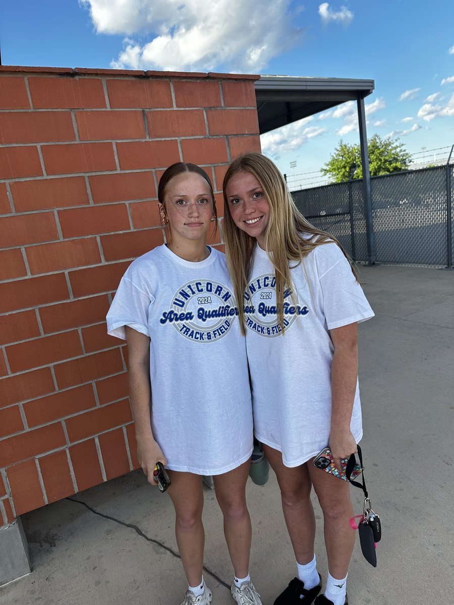 I qualified for Regionals in the 4x200! I am so thankful to always have my sister there to cheer me on! #freshmenyear #varsitytrack #nbunicorntrack