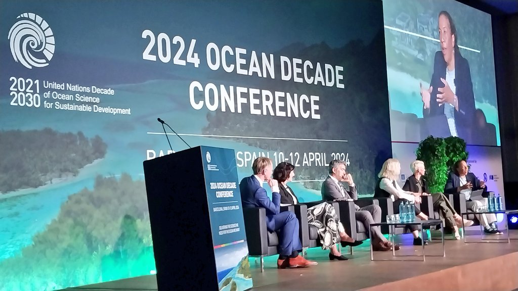 Dr Dawn Wright @deepseadawn, representing in the Science and Solutions for a Safe and Predicted Ocean panel: focusing on Challenges 6, 7, and 8 – Coastal Resilience, Observations, Data, and Predictions. #UNOceanDecade #BIMSinSPAIN #TidalWave @Esri