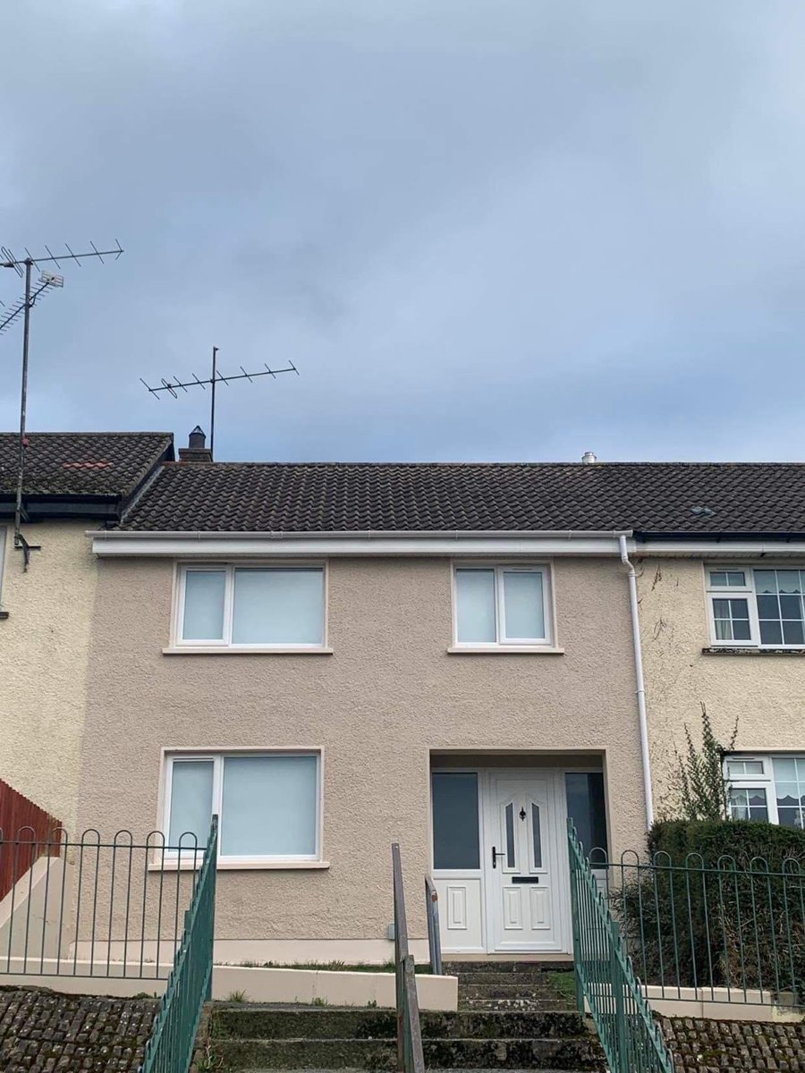 🏡 For Rent  18 Oliver Plunkett Pk, Camlough Newry BT35 7JE 

🛏 3 Bedroom Terrace property

💴 Rent £700 cash per mth Deposit £700 

For more information please contact Elena 07880496123