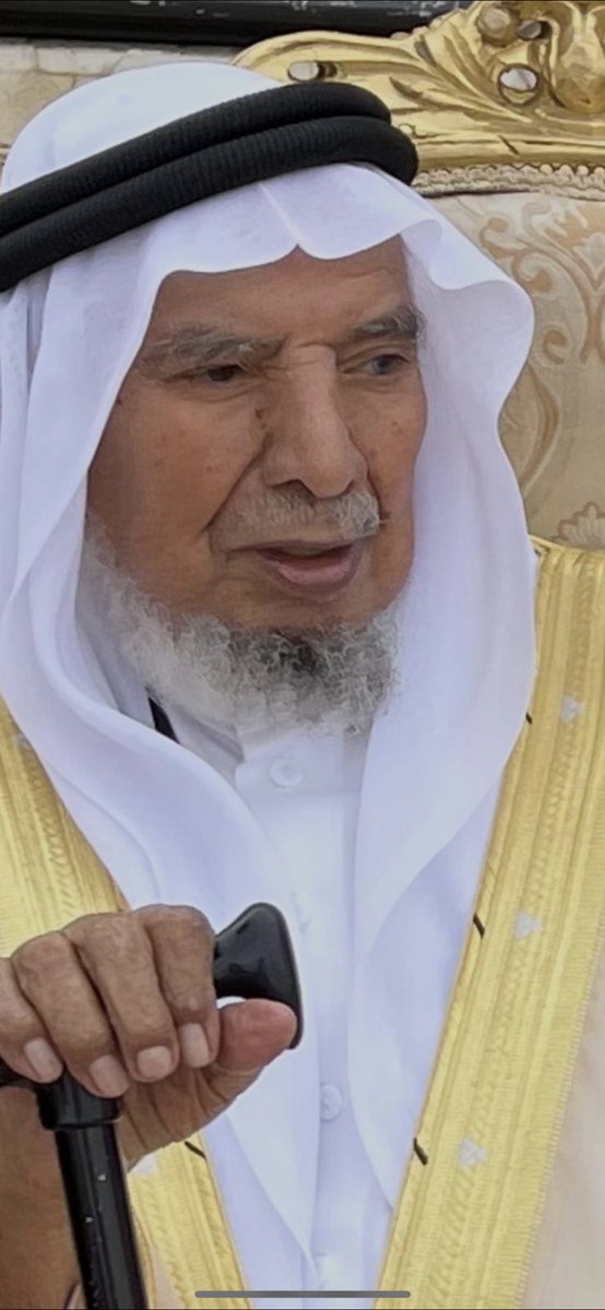 mamhanaif's tweet photo. إنا لله وانا اليه راجعون 
بقلوب مؤمنه وراضية بقضاء الله وقدره تلقينا نبأ وفاة الوالد خالي ناصر محمد ال حريد هذا اليوم الخميس وستكون الصلاة عليه غدا الجمعة في جامع الملك فهد بأبها والدفن في مقبرة المحاله رحم الله أبا بدر صاحب الخلق الحسن والسمعة الطيبة والسيرة العطرة https://t.co/QJ5QQLSlYK