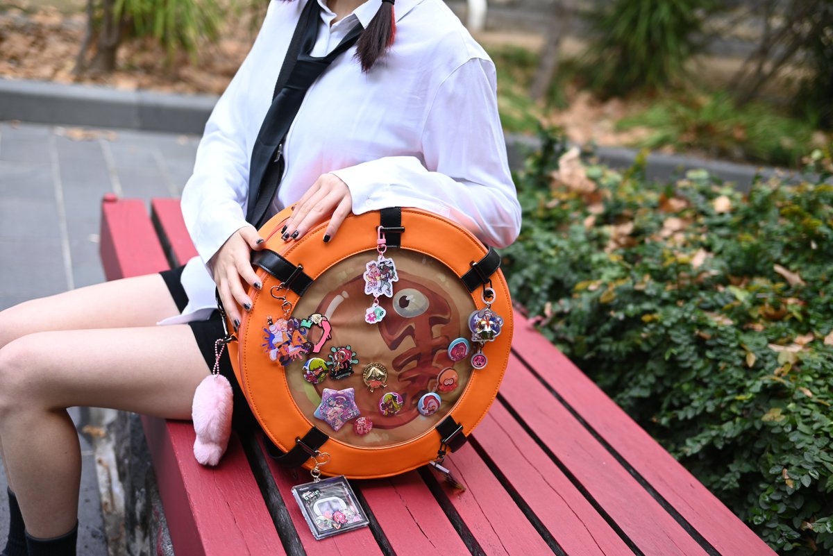 it's time!! here's a link to the etsy preorder for the salmon run ita bag! if you missed out on the kickstarter or weren't able to get one due to customs, now's your chance 🫡 etsy.com/au/listing/171…