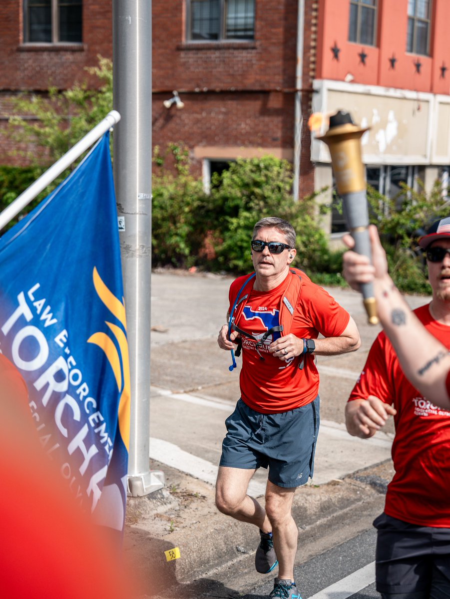 Law Enforcement Torch Run for Special Olympics Florida - Thank you to all our FDLE members participating in the Torch Run throughout Florida. #GuardiansoftheFlame #SIRQ #FDLETeam