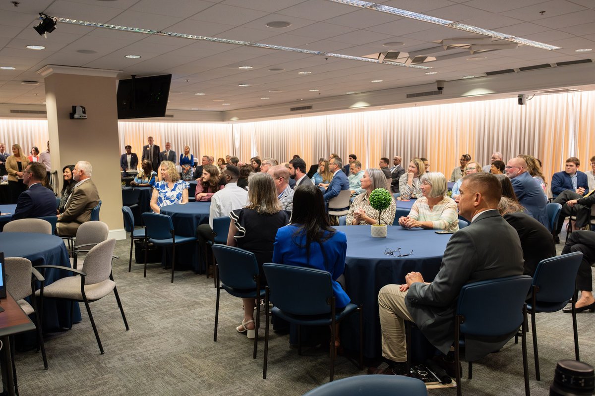 Happy to host families, presidents and other guests at the system office as we celebrated some of the best and brightest students from our 26 public colleges and universities during USG’s annual Academic Recognition Day. 🤩